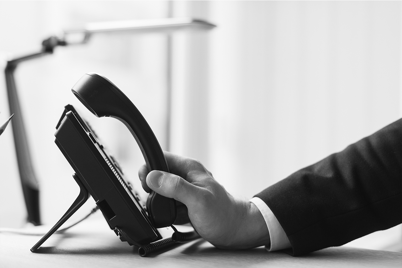 Cómo conseguir clientes y ventas por teléfono